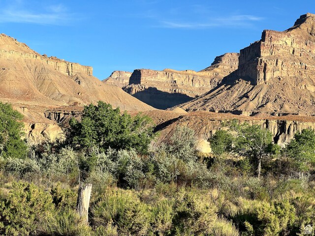 6100 Hastings Rd, Green River, UT 84525