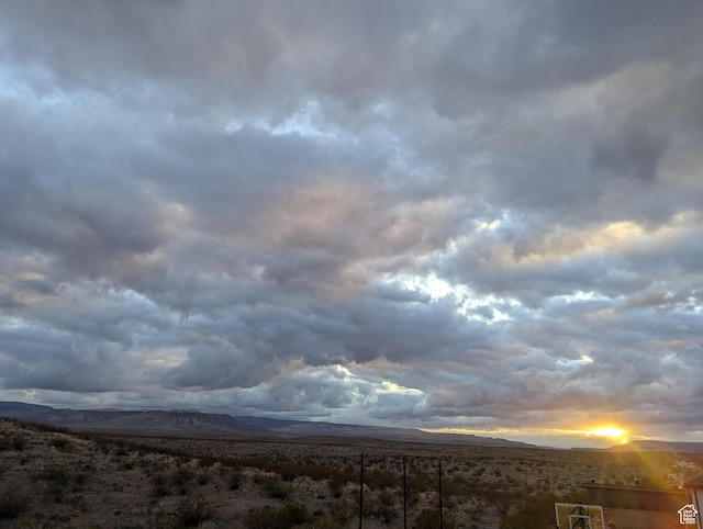 3218 E Rimrunner Dr, St George, UT 84790 - property view of mountains