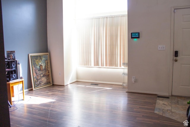 246 W 5000 S, Washington Terrace, UT 84405 - foyer with baseboards and wood finished floors