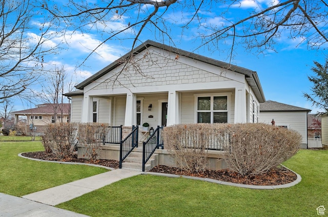 11709 S Grandville Ave, South Jordan, UT 84009 - bungalow-style house featuring a porch and a front lawn