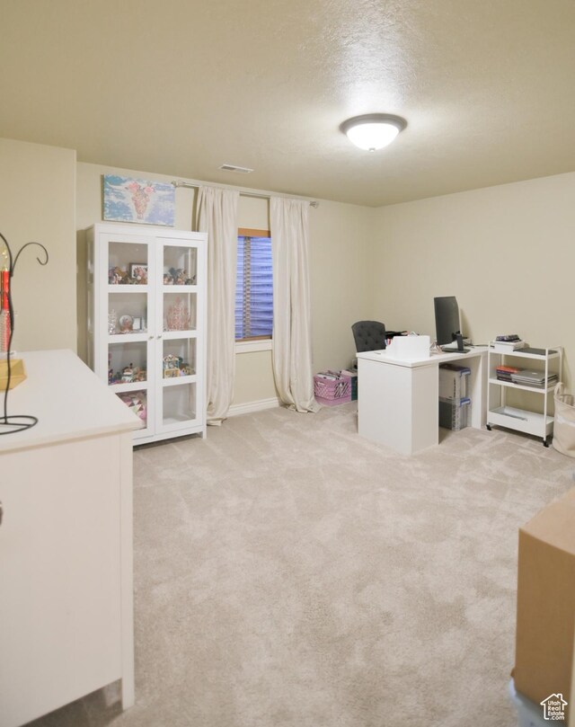 3131 E River Bottoms Rd S, Spanish Fork, UT 84660 - unfurnished office with a textured ceiling, visible vents, and carpet