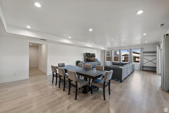 4784 W Juniper Bend Cir, Herriman, UT 84096 - dining space featuring visible vents, recessed lighting, and light wood-style floors