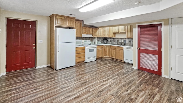 135 E 1200 N, Mapleton, UT 84664 - kitchen with a textured ceiling, light countertops, white appliances, wood finished floors, and under cabinet range hood