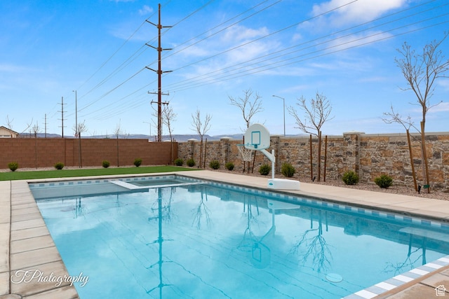 2092 S 3010 E, St George, UT 84790 - view of pool featuring a fenced backyard and a fenced in pool