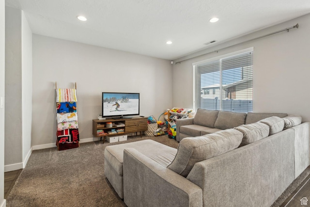 280 S 675 W, Centerville, UT 84014 - carpeted living area with recessed lighting