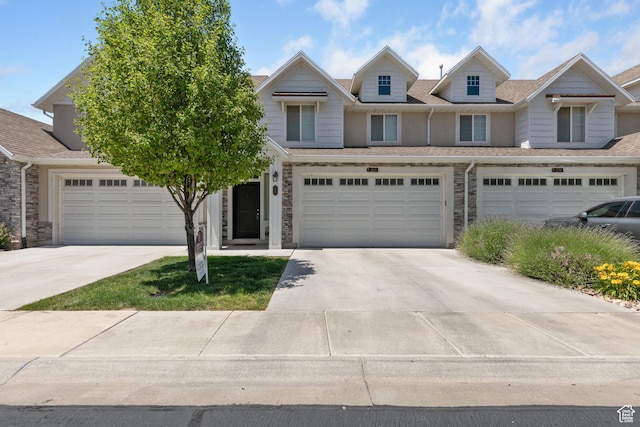 280 S 675 W, Centerville, UT 84014 - townhome / multi-family property featuring stone siding and concrete driveway