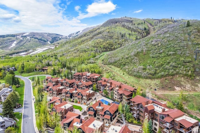 drone / aerial view with a mountain view