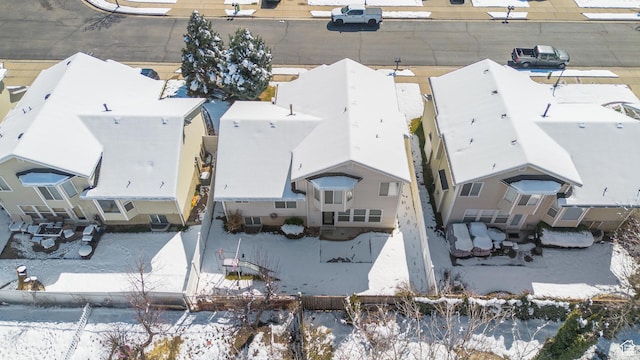696 W 1275 N, Farmington, UT 84025 - snowy aerial view featuring a residential view
