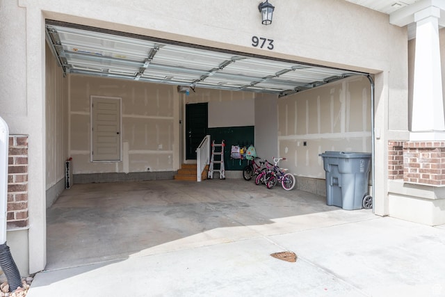 973 N Ledger Dr, Saratoga Springs, UT 84045 - view of garage