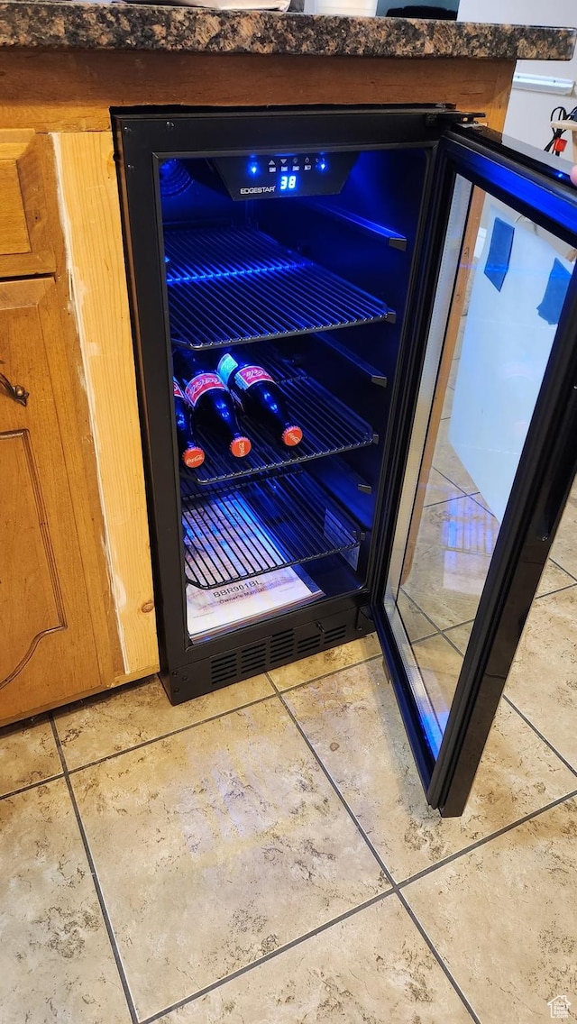 1981 W 3825 S, Roy, UT 84067 - details featuring wine cooler
