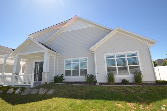 10717 S Haven Vista Dr, South Jordan, UT 84095 - view of front of home with a front lawn