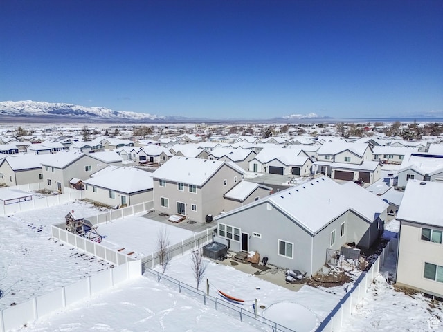 671 W 660 S, Tooele, UT 84074 - snowy aerial view featuring a residential view