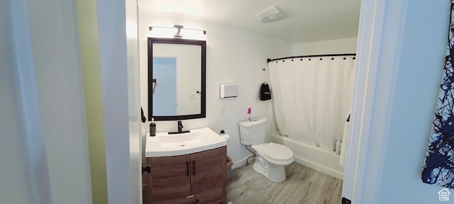 900 Bitner Rd Unit G-32, Park City, UT 84098 - bathroom featuring vanity, toilet, wood finished floors, and shower / bath combo