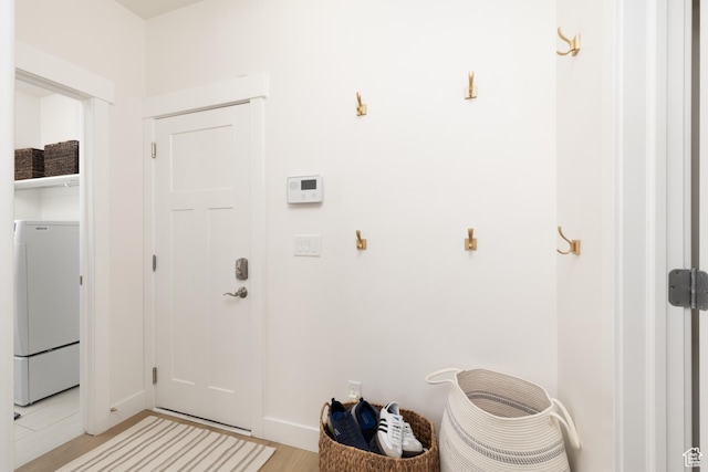 777 S Lake View Dr, Vineyard, UT 84059 - laundry area with laundry area, light wood-style flooring, and baseboards