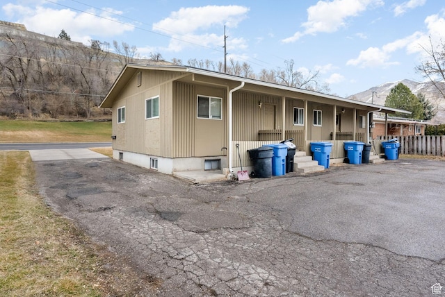 952 Canyon Rd, Logan, UT 84321 - view of front of home featuring a porch
