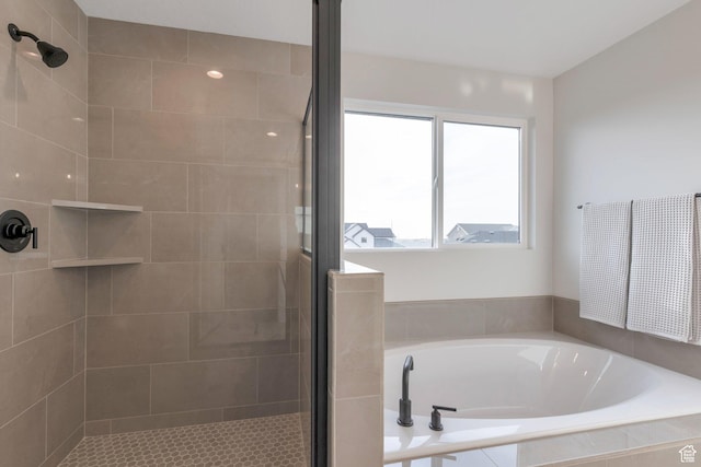 2123 N 520 W, Centerville, UT 84014 - bathroom with a stall shower and a garden tub
