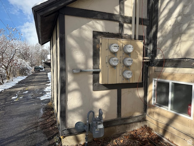 301 W 500 N, Logan, UT 84321 - exterior view of gas meter and electric meter