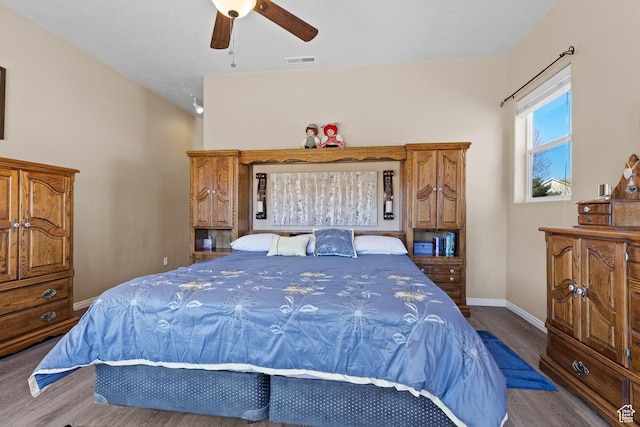 846 S 800 E, New Harmony, UT 84757 - bedroom featuring visible vents, ceiling fan, baseboards, lofted ceiling, and wood finished floors