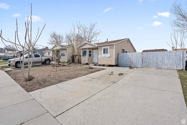 2670 S Melville Dr, Magna, UT 84044 - bungalow-style home featuring fence