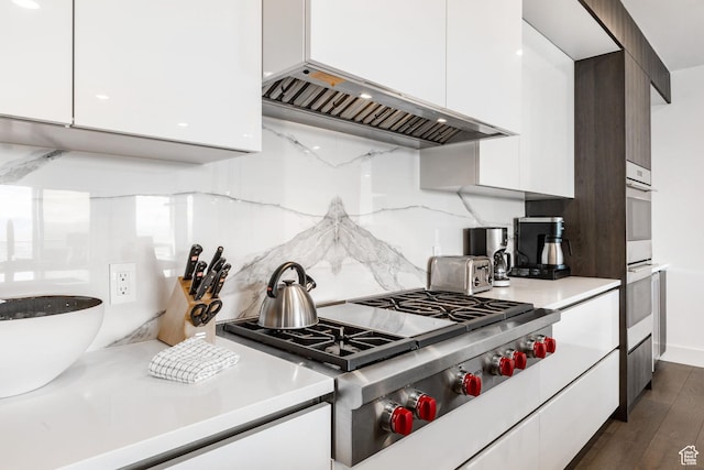 2752 W High Mountain Rd Unit 306, Park City, UT 84098 - kitchen featuring light countertops, white cabinets, dark wood-style floors, and custom range hood