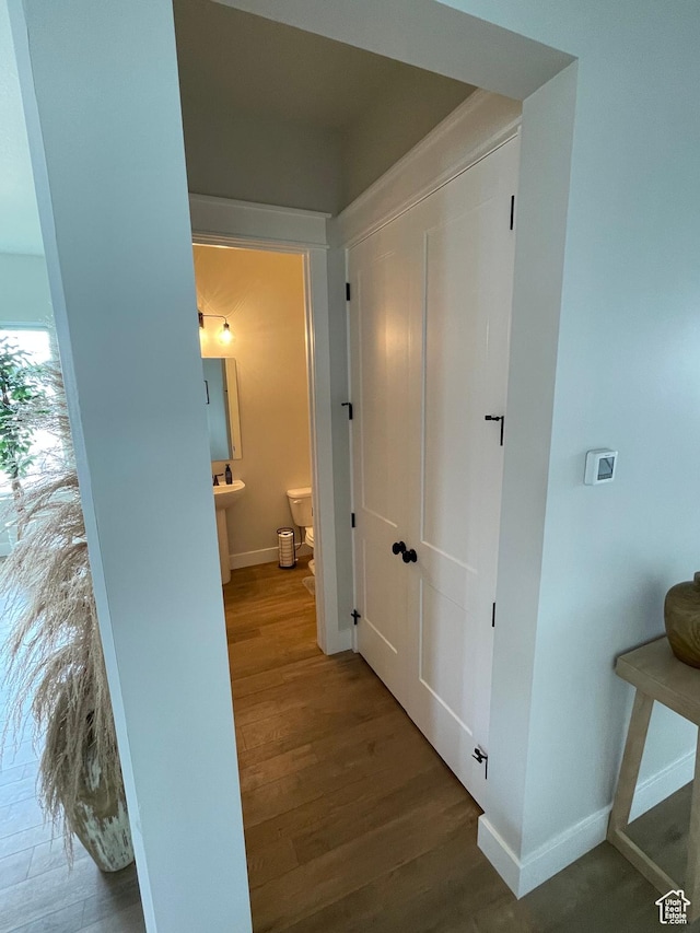 10887 S Lamond Dr, South Jordan, UT 84009 - corridor with baseboards and wood finished floors