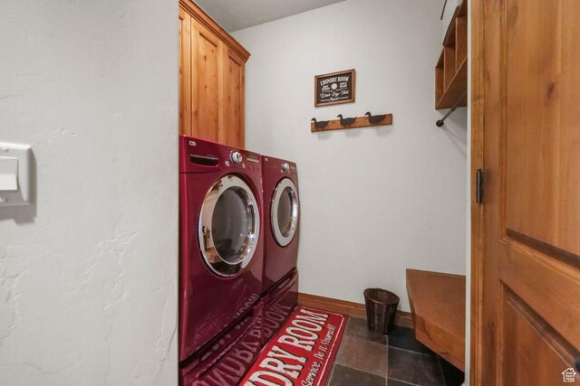 1056 W Lime Canyon Rd, Midway, UT 84049 - laundry area featuring cabinet space, baseboards, washing machine and dryer, and tile patterned flooring