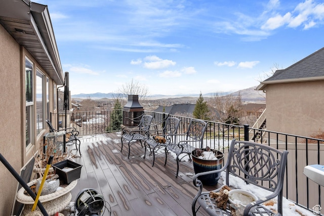 1035 E 300 S, Santaquin, UT 84655 - wooden terrace with a mountain view