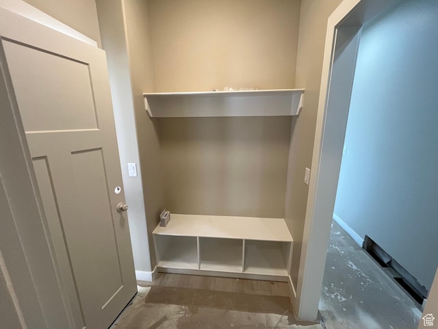 552 41st St, South Ogden, UT 84403 - mudroom featuring baseboards