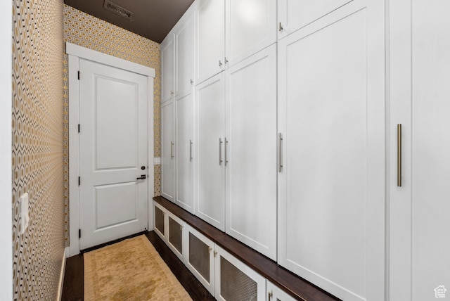 165 E Wasatch Way, Snyderville, UT 84098 - mudroom with wallpapered walls and visible vents