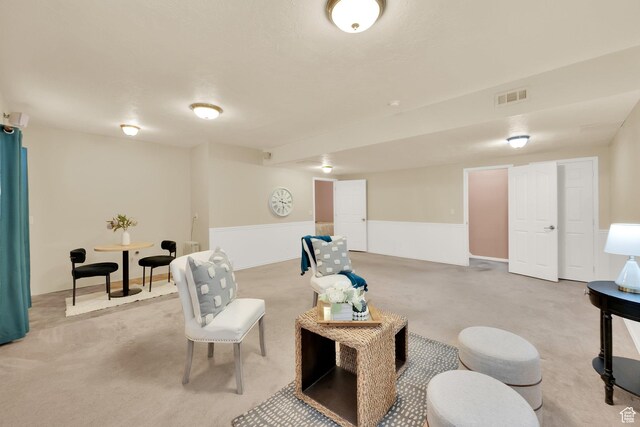 8851 S Humboldt Ct W, West Jordan, UT 84081 - living area featuring light colored carpet