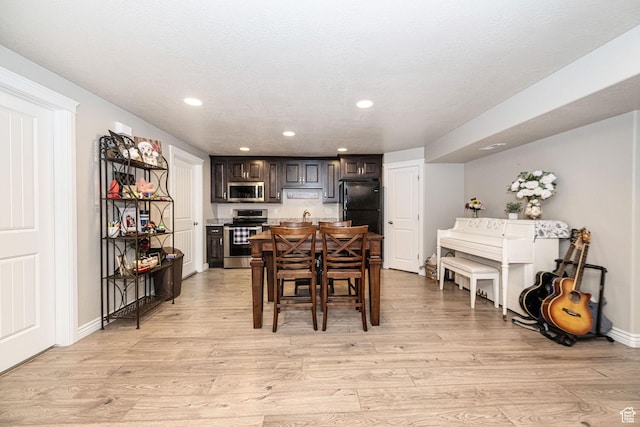 2252 W 3250 S, West Haven, UT 84401 - dining area with light wood finished floors, baseboards, and recessed lighting