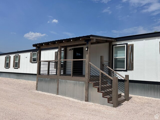 631 S Maple Dr, Garden City, UT 84028 - view of front of home