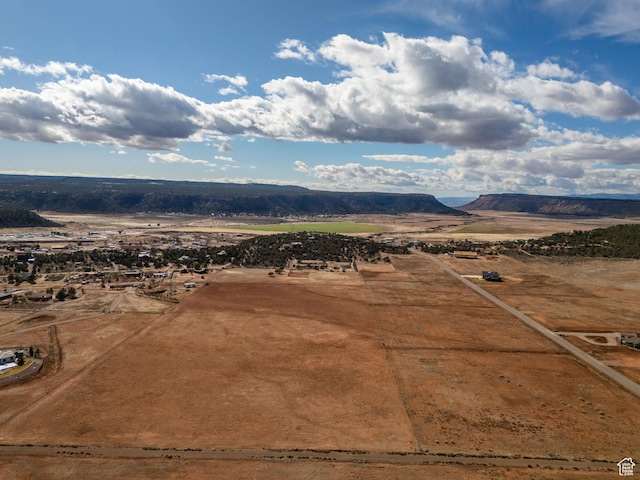 1617 N Mount Zion Dr, Apple Valley, UT 84737 - bird's eye view featuring a mountain view