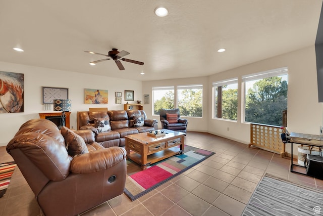 1617 N Mount Zion Dr, Apple Valley, UT 84737 - living area featuring light tile patterned floors, recessed lighting, baseboards, and ceiling fan