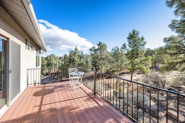 1617 N Mount Zion Dr, Apple Valley, UT 84737 - view of wooden terrace