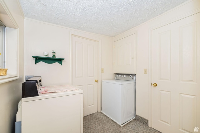 2536 N 575 E, North Ogden, UT 84414 - washroom featuring washer / clothes dryer, light colored carpet, and a textured ceiling