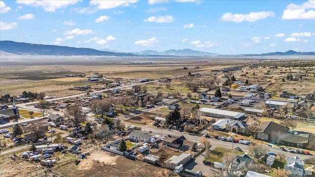 bird's eye view with a mountain view