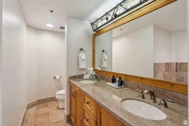 3855 Grand Summit Dr Unit 701Q3, Park City, UT 84098 - full bath featuring toilet, a sink, double vanity, and baseboards