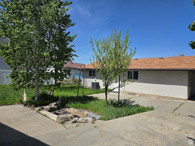760 E 8080 S, Sandy, UT 84094 - view of yard featuring cooling unit