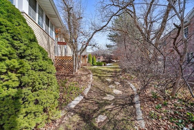 1376 Granada Dr, Bountiful, UT 84010 - view of yard