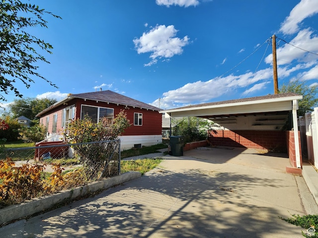 383 S 100 W, Price, UT 84501 - view of front of house featuring driveway and fence