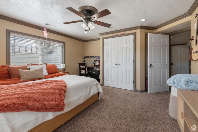 12381 S 3600 W, Riverton, UT 84065 - carpeted bedroom featuring a closet, a textured ceiling, visible vents, and crown molding