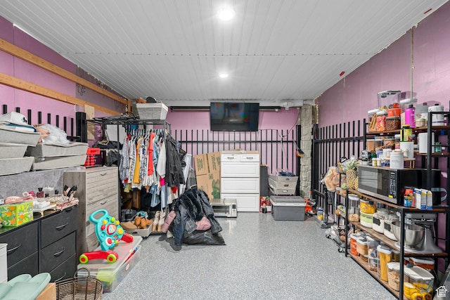 319 N 800 W, Orem, UT 84057 - interior space with a garage