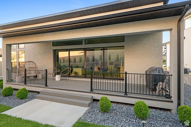 5516 N Valley View Rd, Lehi, UT 84043 - rear view of house featuring stucco siding