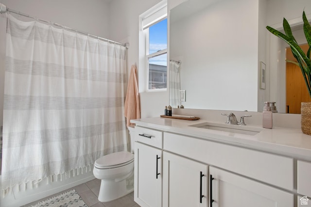 5516 N Valley View Rd, Lehi, UT 84043 - full bathroom with tile patterned floors, toilet, vanity, and shower / bath combo