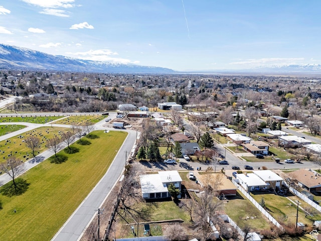birds eye view of property featuring a residential view and a mountain view