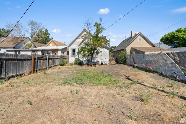 169 E 30th St S, Ogden, UT 84401 - view of yard with fence private yard