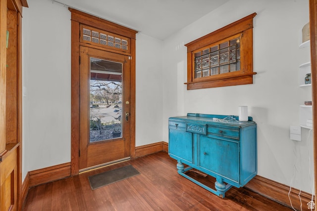 736 E 800 S, Salt Lake City, UT 84102 - foyer entrance with baseboards and wood finished floors