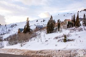 6825 E Aspen Dr Unit 52, Eden, UT 84310