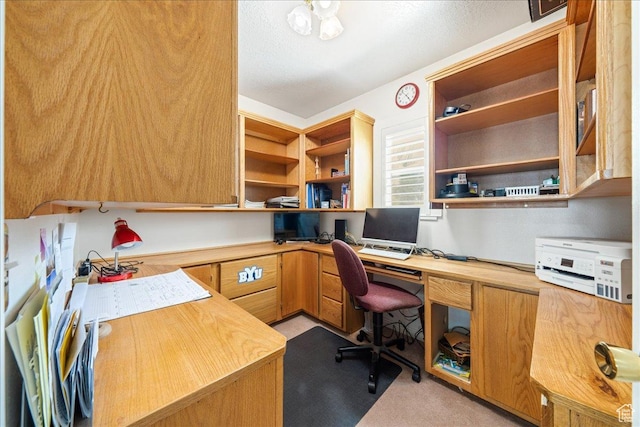 180 N 1100 E Unit 24, Washington, UT 84780 - office space with built in study area and carpet floors